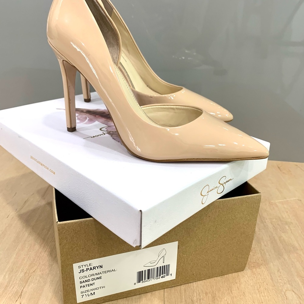 Jessica Simpson high heels